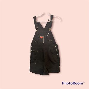 Short overalls